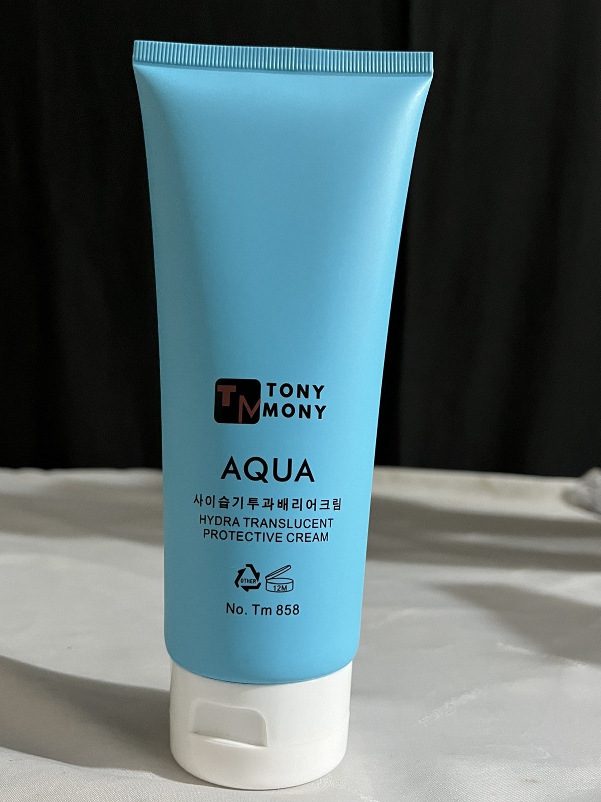 Tony Mony USA Aqua UVA/UVB Spf50+++ Moisturizing Sunscreen 100gm