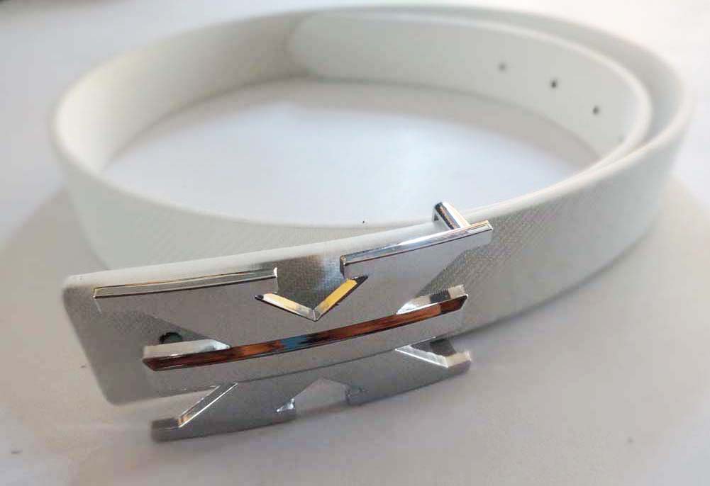 Buckel belt 001