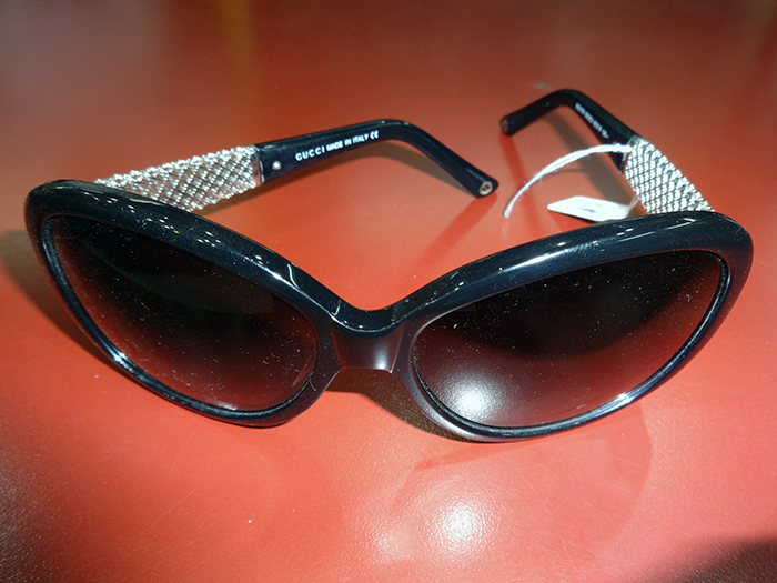 Gucci Black Ladies Sunglasses