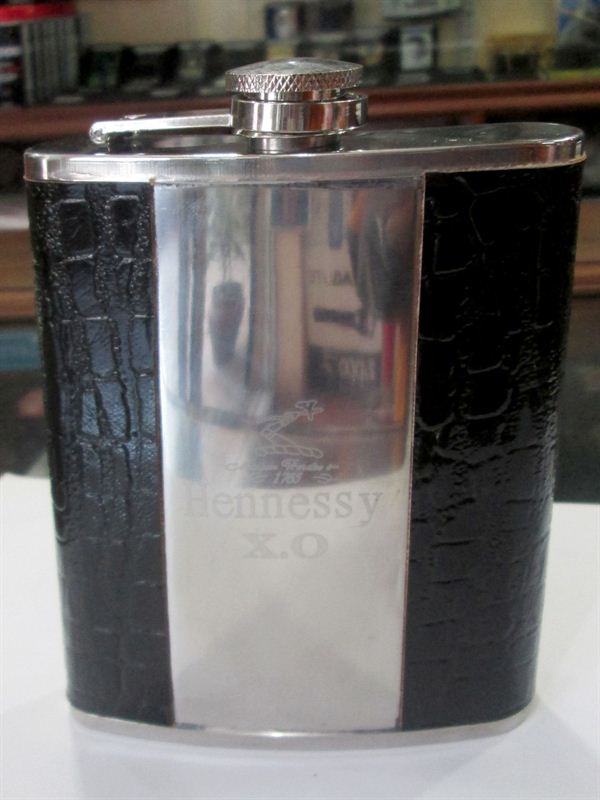 Hip Flask Full Leather Stainless Steel (8 Oz) 