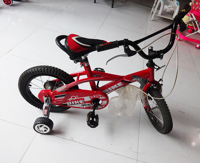 Kids Cycle Red Color 02 