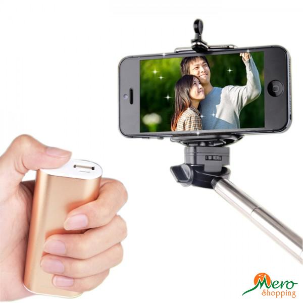 Selfie stick with power bank